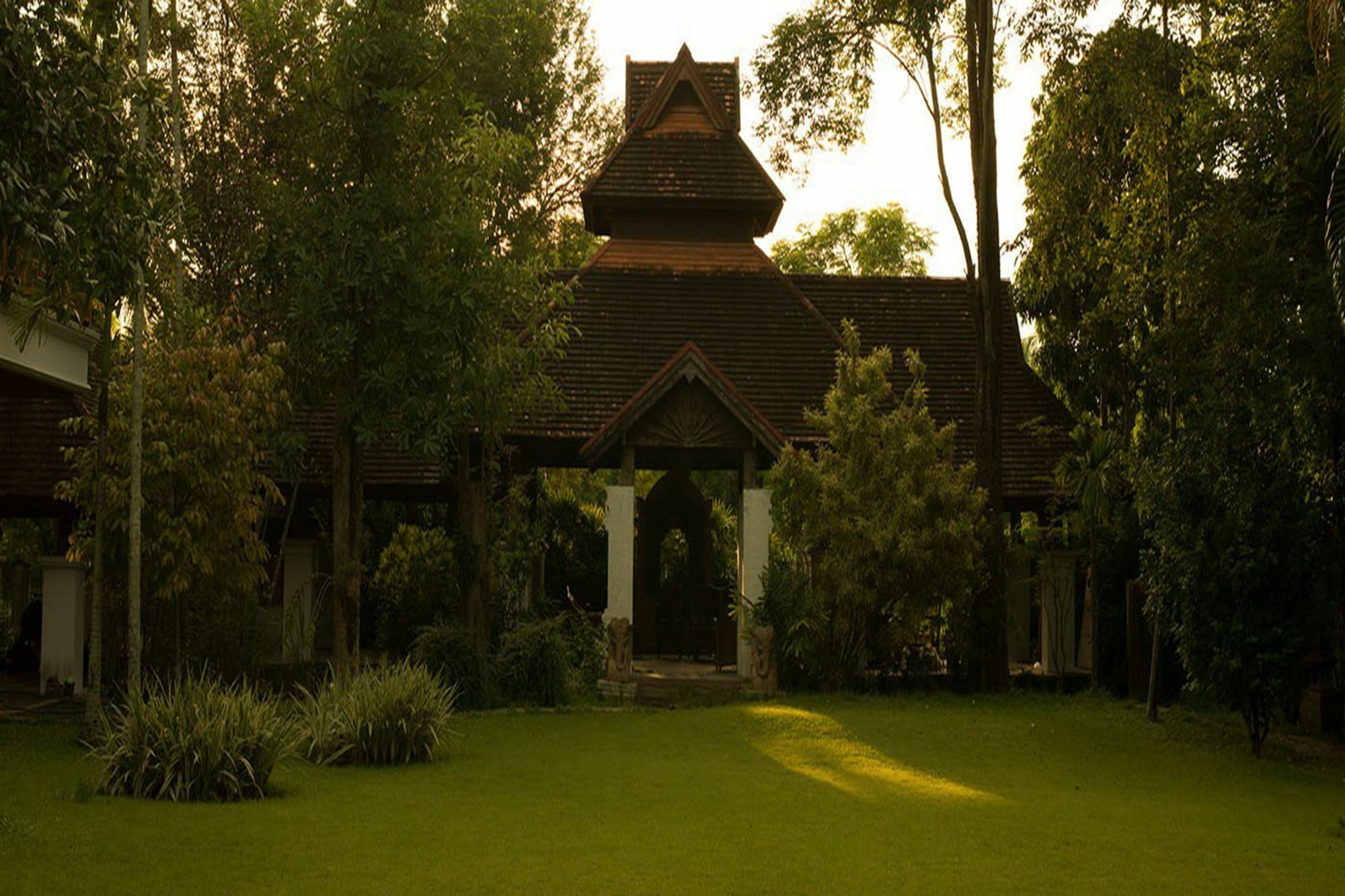 Taladya Homestay Chiang Mai Exteriör bild