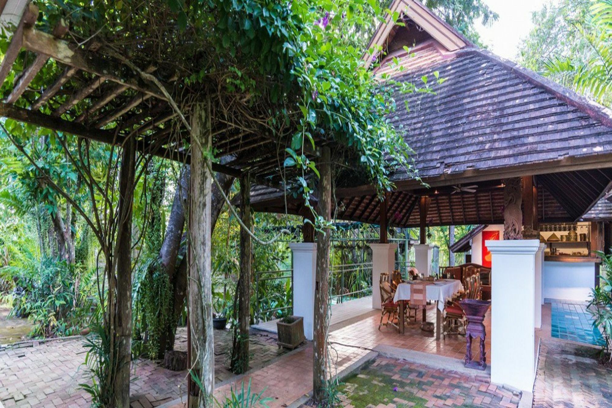 Taladya Homestay Chiang Mai Exteriör bild